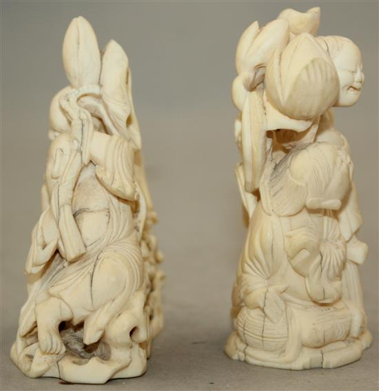 Two Chinese ivory groups, late 19th / early 20th century, 7.8cm and 8cm